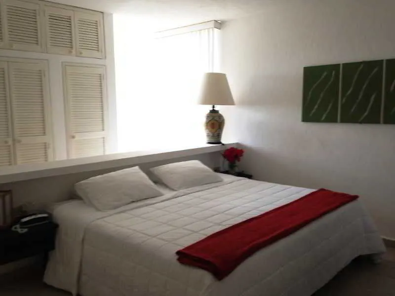 Aparthotel Las Gaviotas Hotel & Suites Cancún